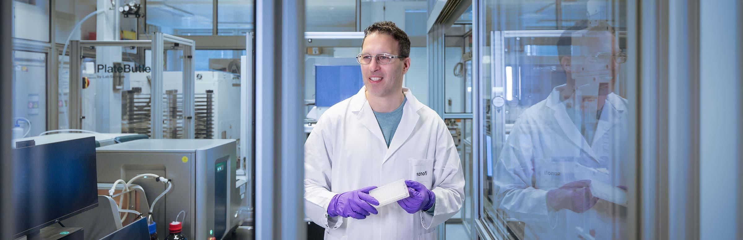 Scientist@Sanofi - Felix Bärenz ist dem nächsten Wirkstoff auf der Spur